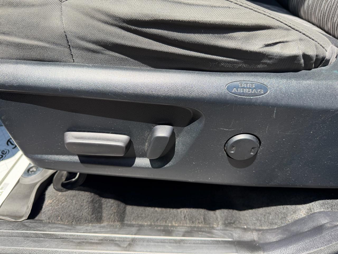 Toyota Tundra SR5 5.7L V8 Double Cab 4WD 2019