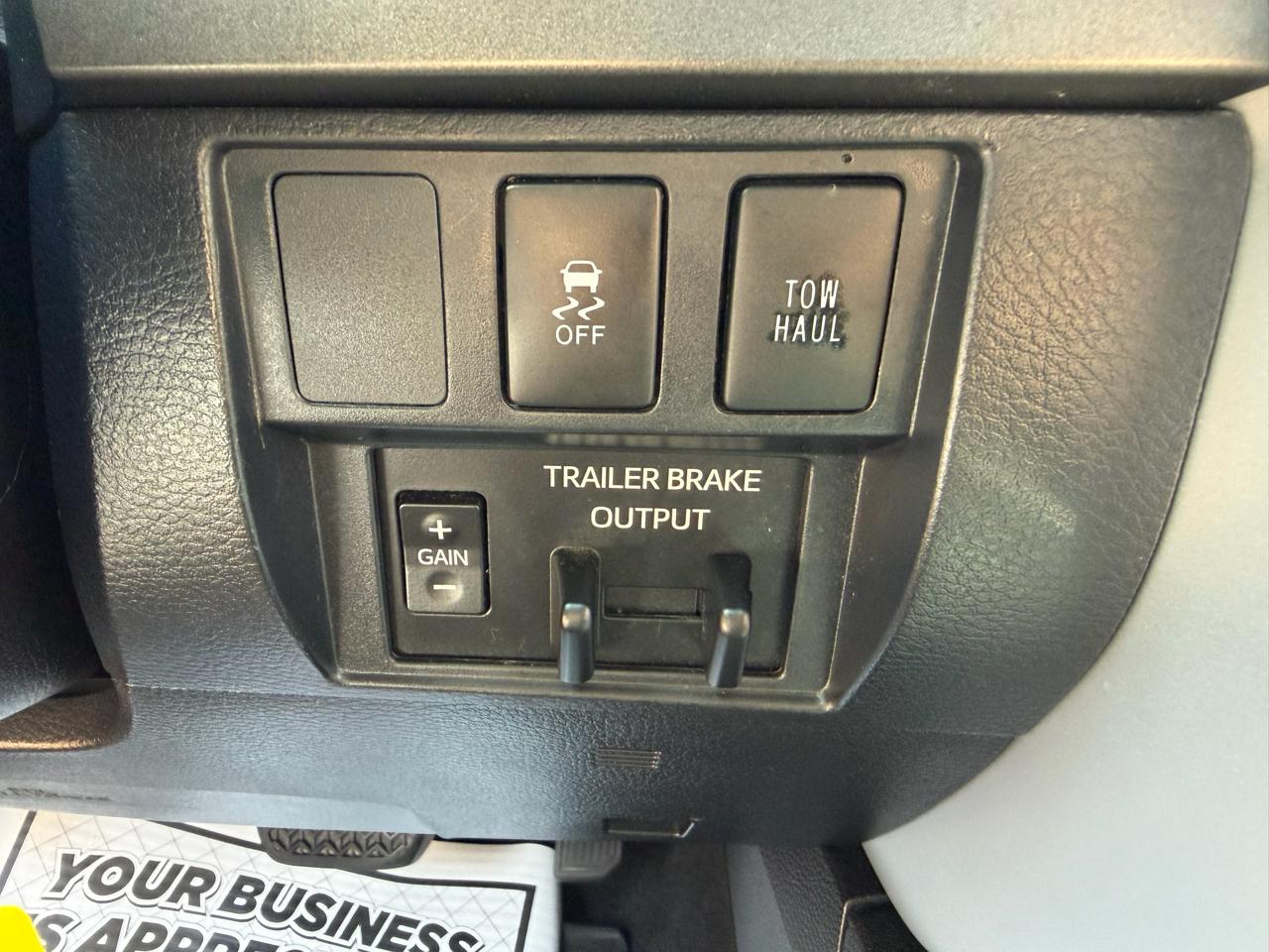 Toyota Tundra SR5 5.7L V8 Double Cab 4WD 2019