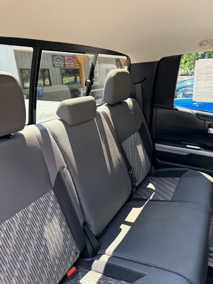 Toyota Tundra SR5 5.7L V8 Double Cab 4WD 2019