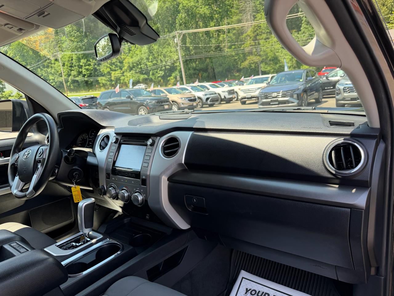 Toyota Tundra SR5 5.7L V8 Double Cab 4WD 2019