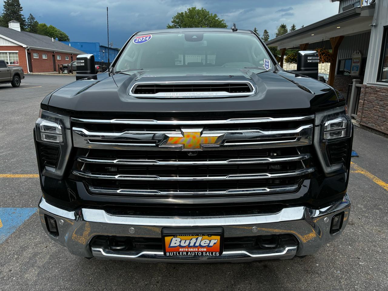 Chevrolet Silverado 2500HD LTZ Crew Cab Short Box 4WD 2024