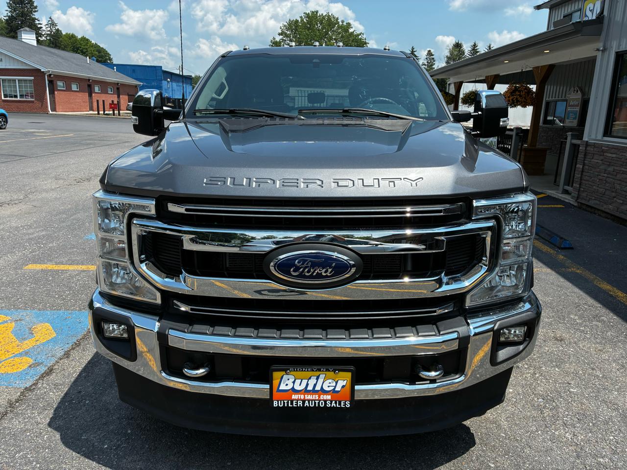 Ford F-250 SD XL Crew Cab 4WD 2022