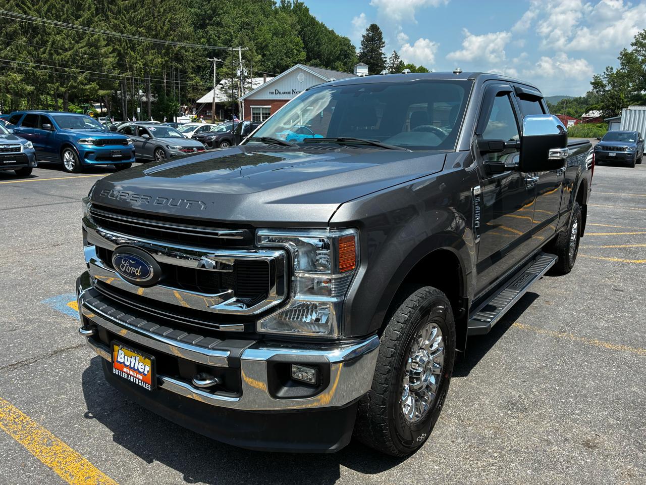 Ford F-250 SD XL Crew Cab 4WD 2022