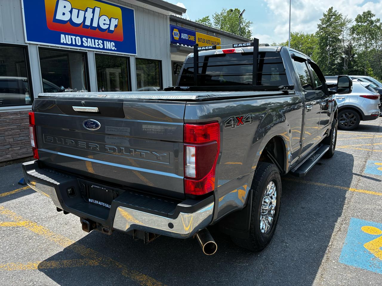 Ford F-250 SD XL Crew Cab 4WD 2022