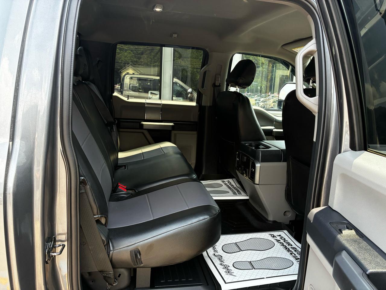 Ford F-250 SD XL Crew Cab 4WD 2022