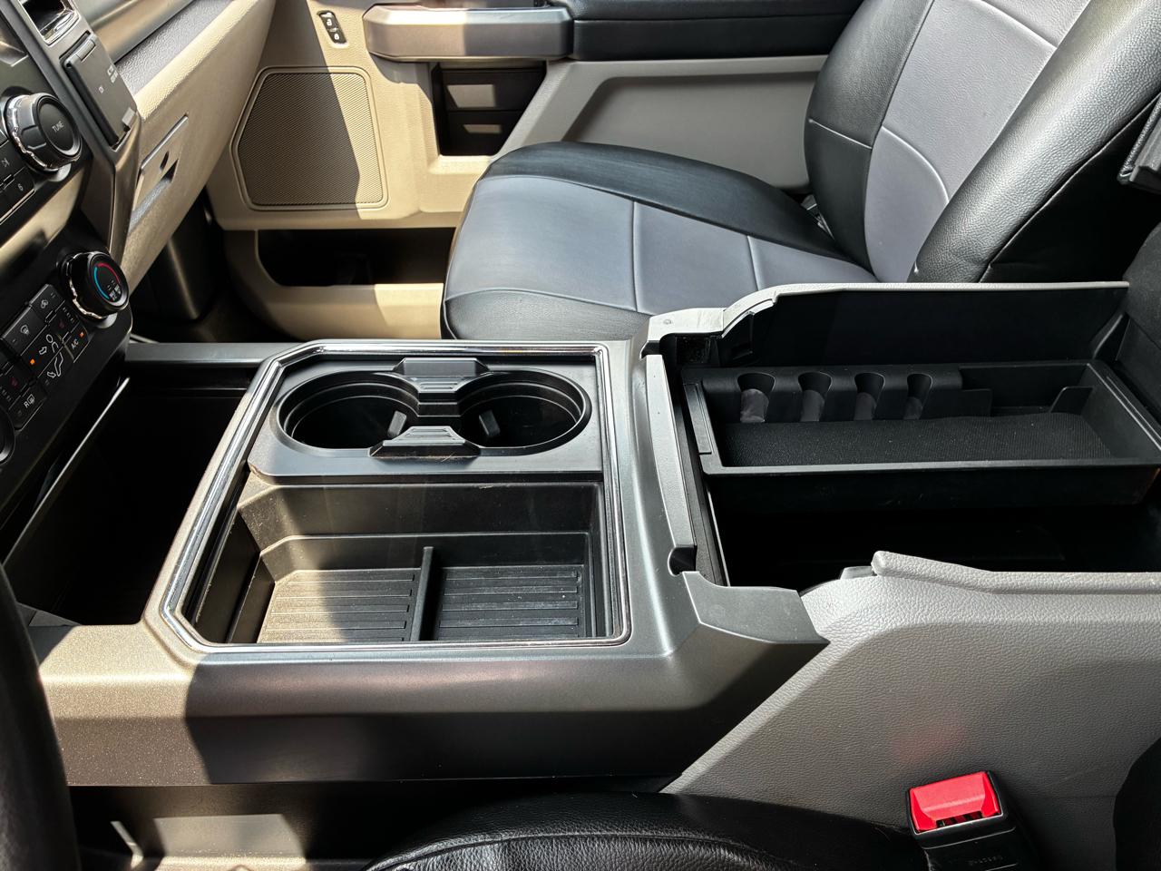 Ford F-250 SD XL Crew Cab 4WD 2022