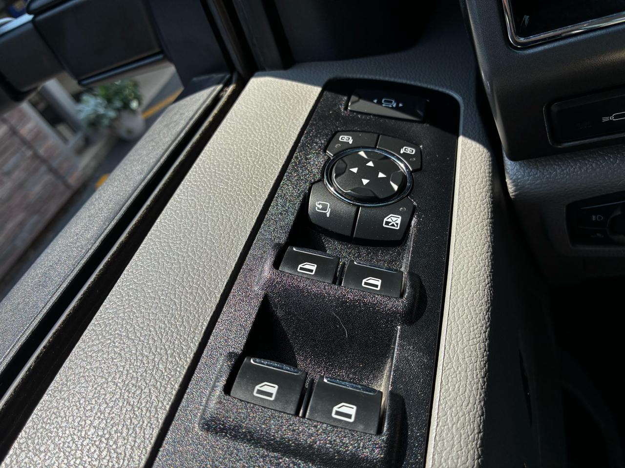 Ford F-250 SD XL Crew Cab 4WD 2022