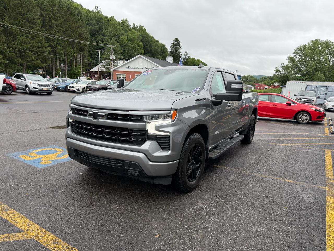 Chevrolet Silverado 1500 RST Crew Cab 4WD 2024