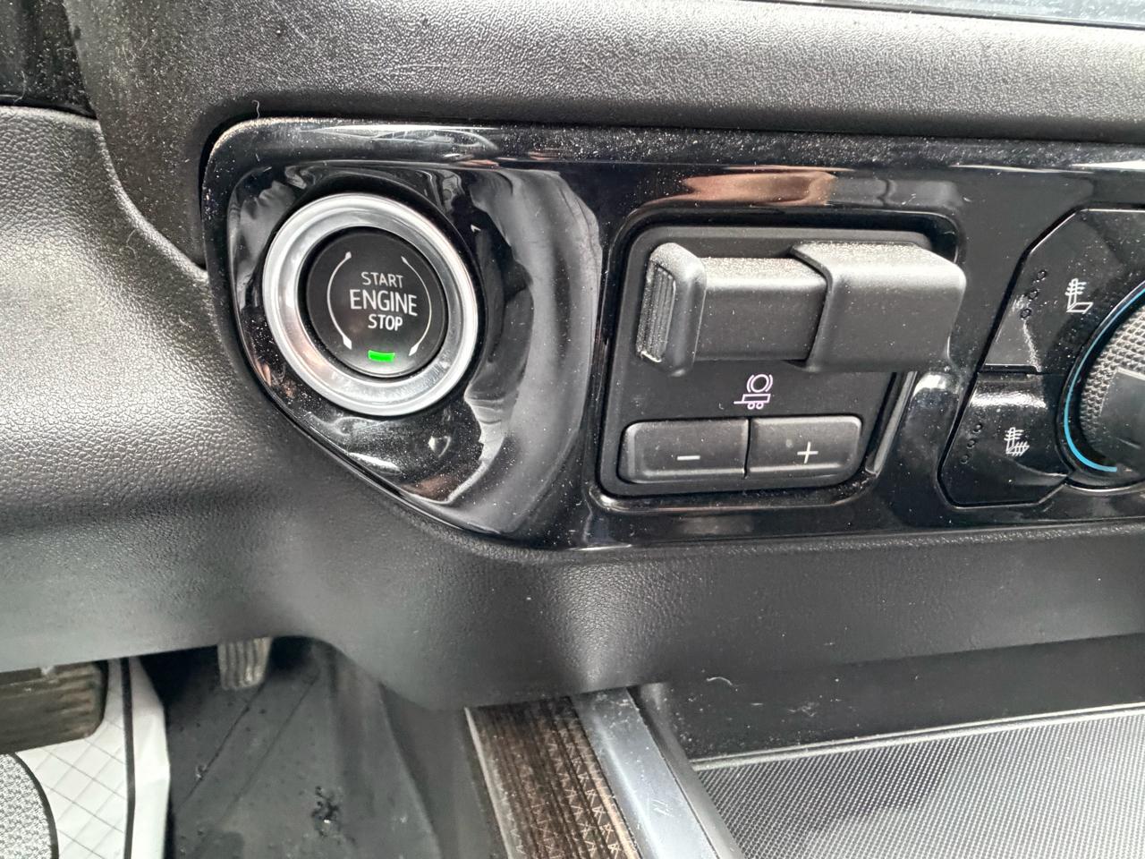 Chevrolet Silverado 1500 RST Crew Cab 4WD 2024