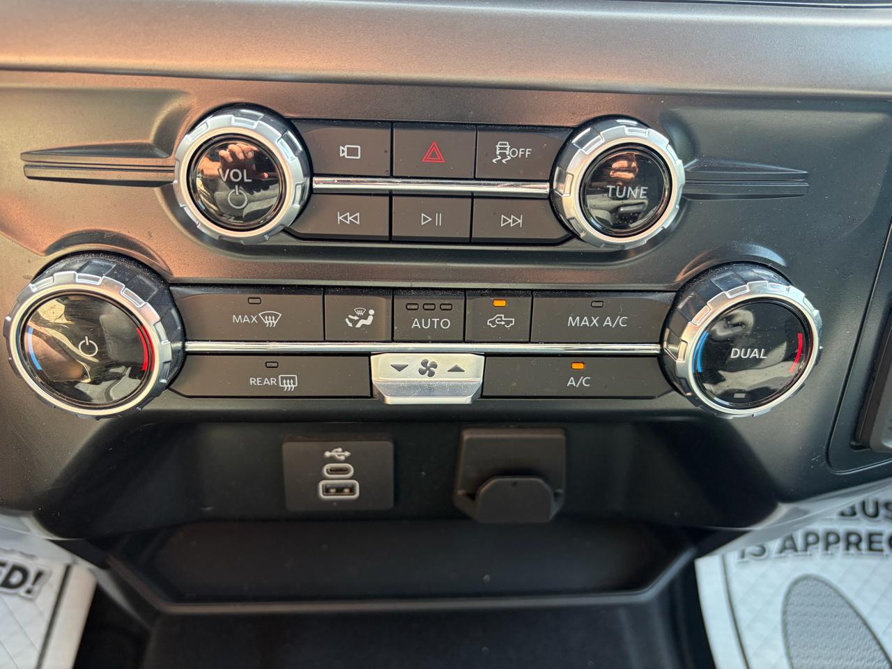 Ford F-150 XLT SuperCrew 4WD 2025