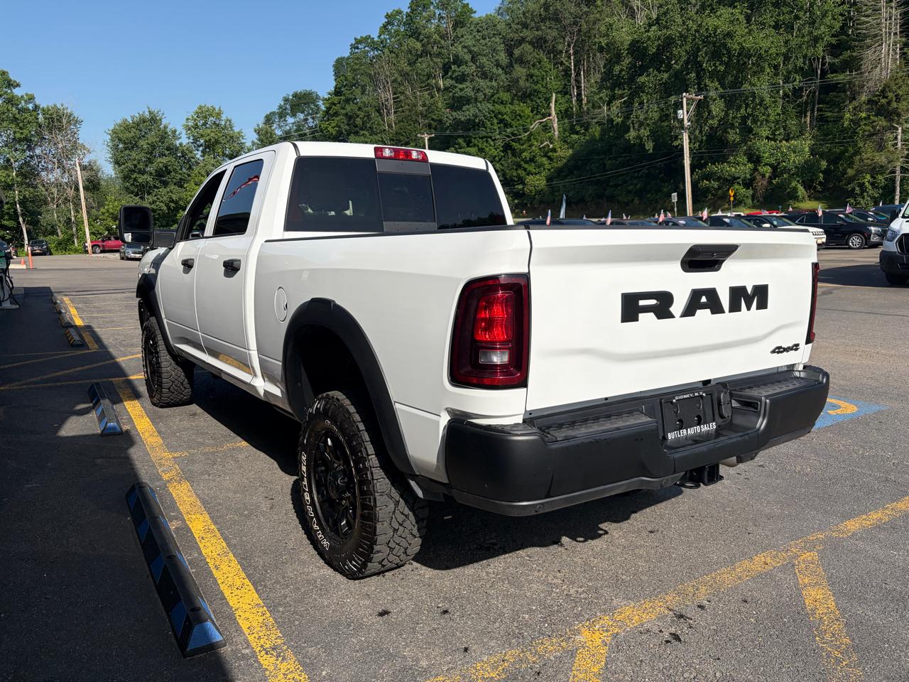 RAM 2500 Tradesman Crew Cab SWB 4WD 2025
