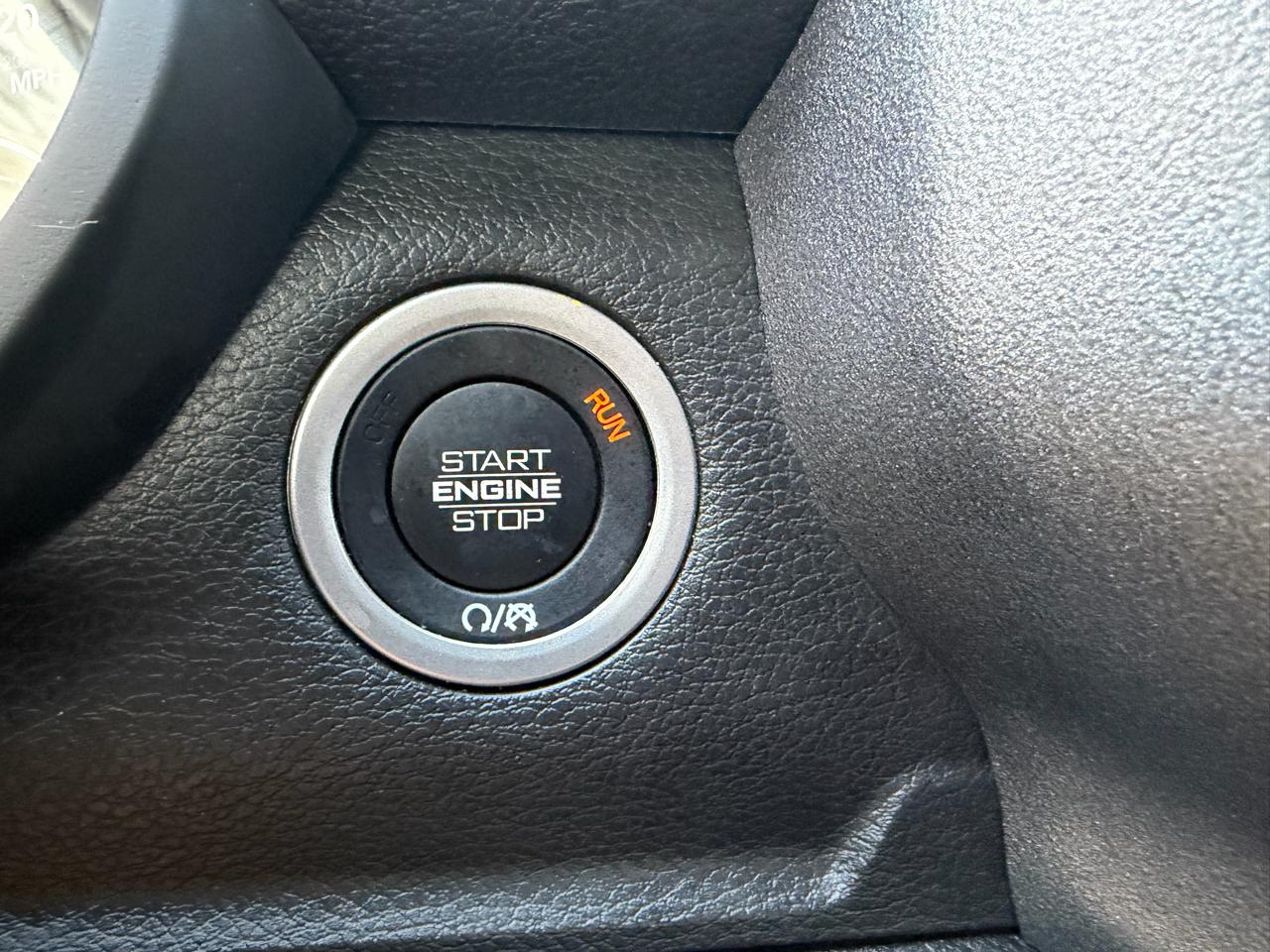 RAM 2500 Tradesman Crew Cab SWB 4WD 2025