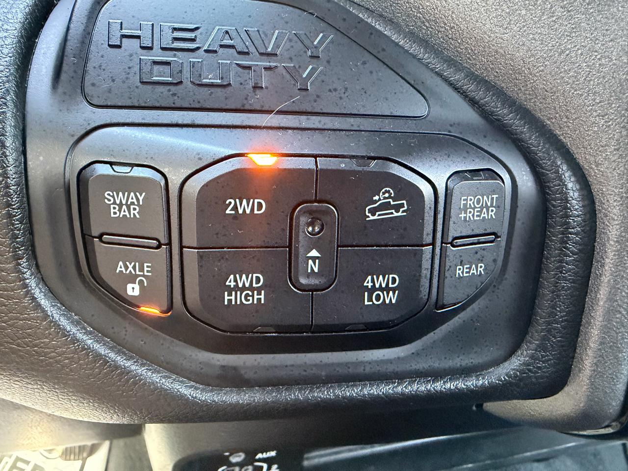 RAM 2500 Tradesman Crew Cab SWB 4WD 2025