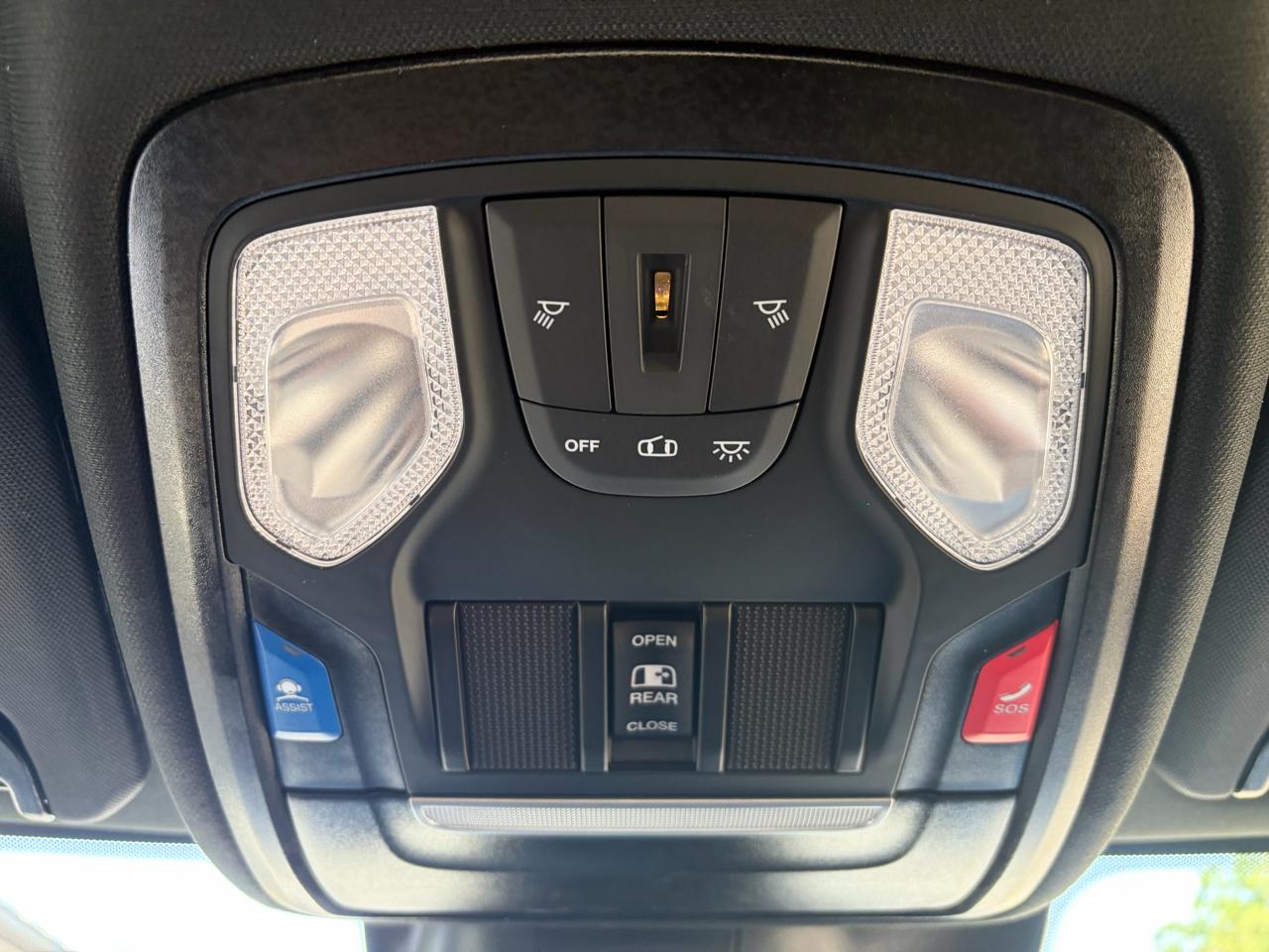 RAM 2500 Tradesman Crew Cab SWB 4WD 2025