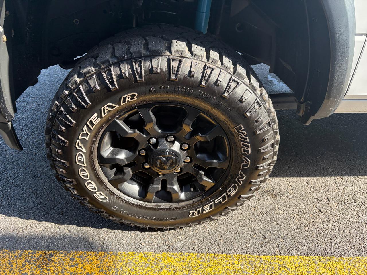 RAM 2500 Tradesman Crew Cab SWB 4WD 2025