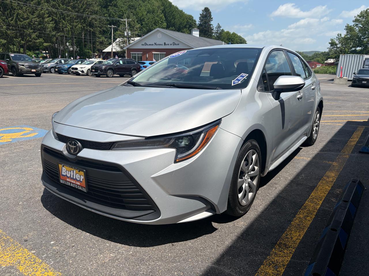Toyota Corolla LE 2024