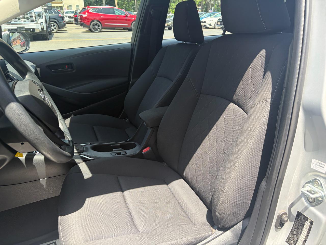 Toyota Corolla LE 2024