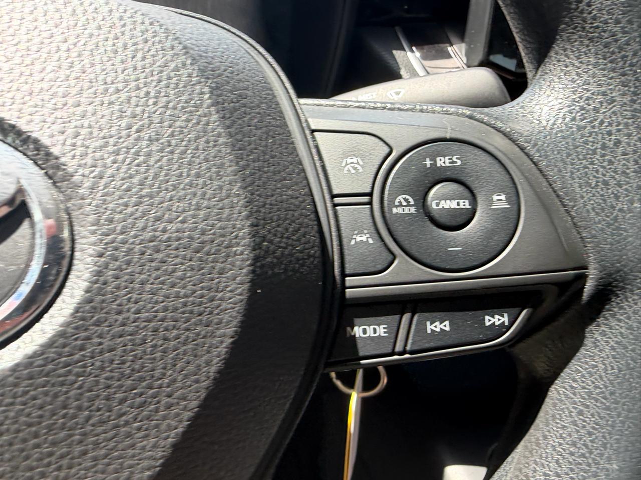 Toyota Corolla LE 2024