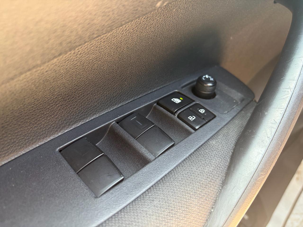 Toyota Corolla LE 2024