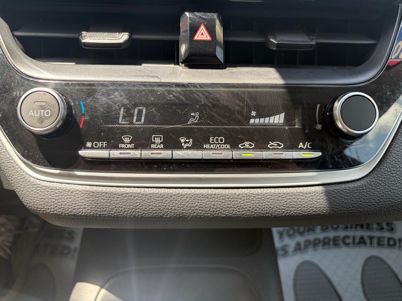 Toyota Corolla LE 2024