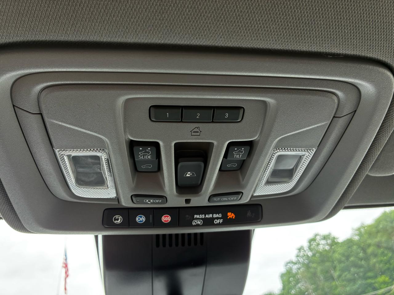 GMC Sierra 2500HD Denali Crew Cab 4WD SB 2024