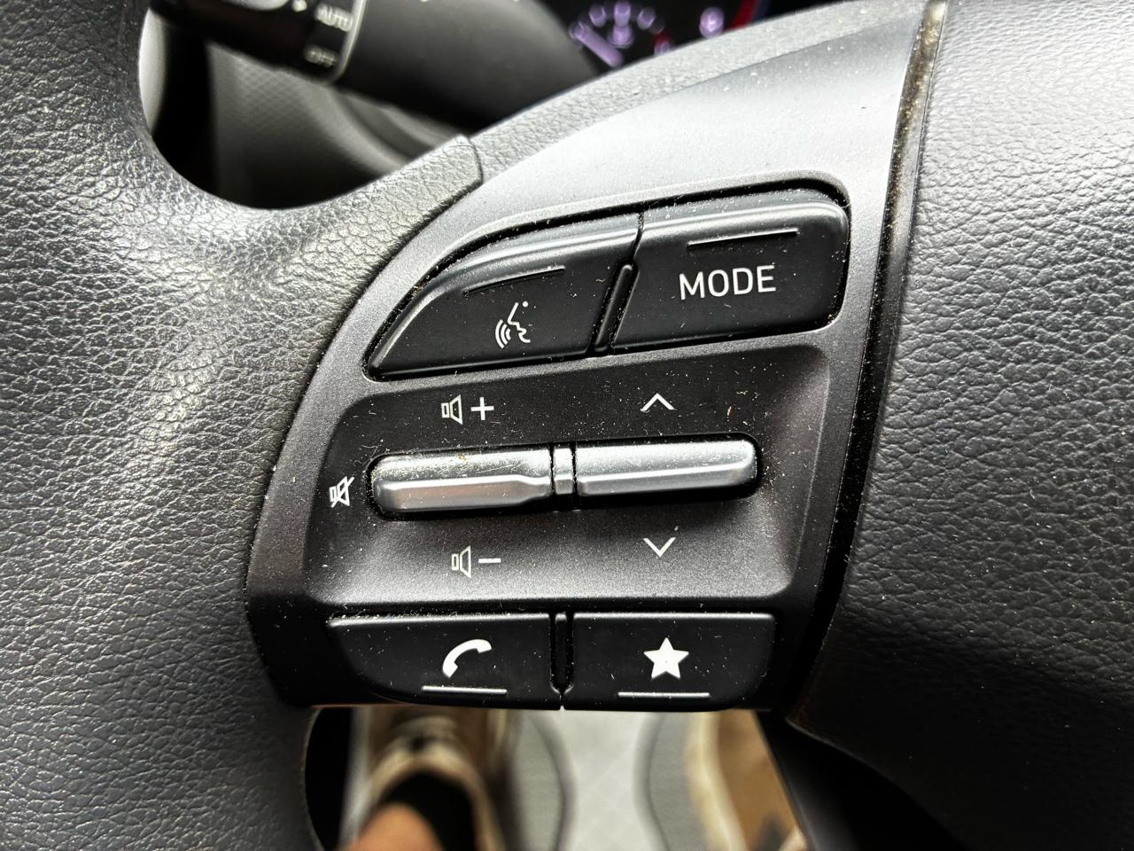 Hyundai Kona SEL AWD 2023
