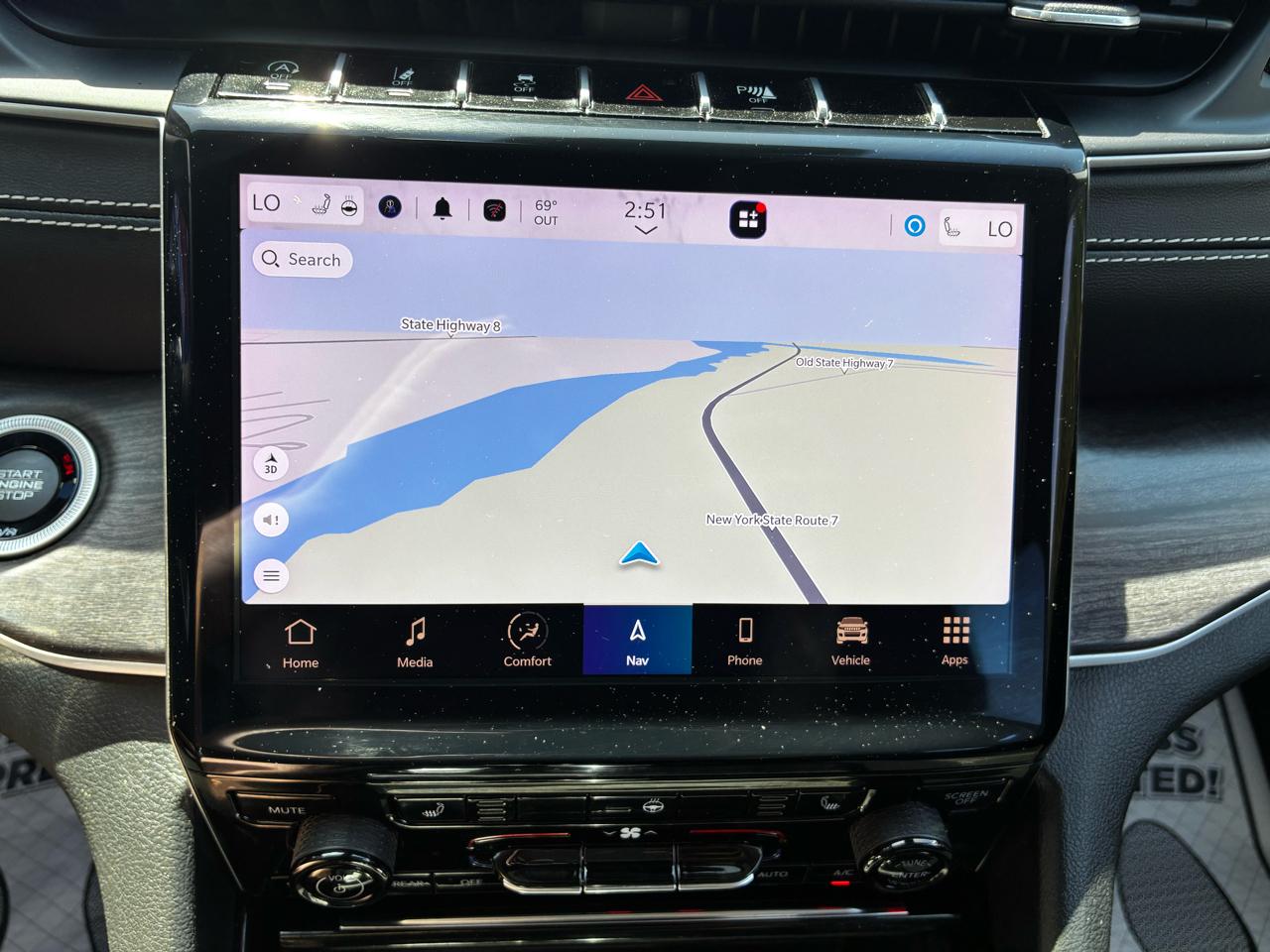 Jeep Grand Cherokee Limited 4WD 2023