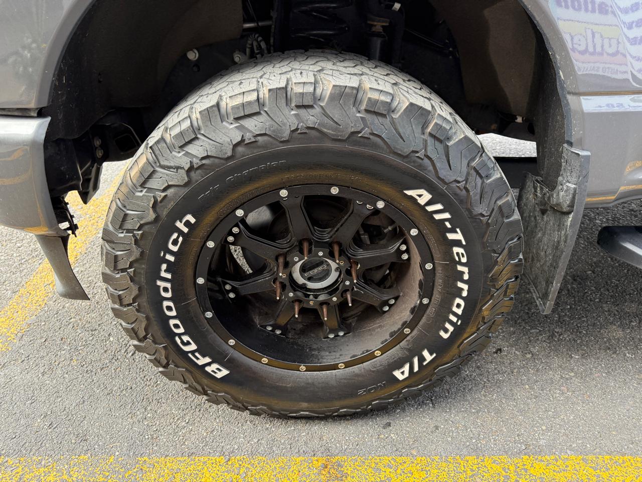Ford F-250 SD XLT Crew Cab 4WD 2024
