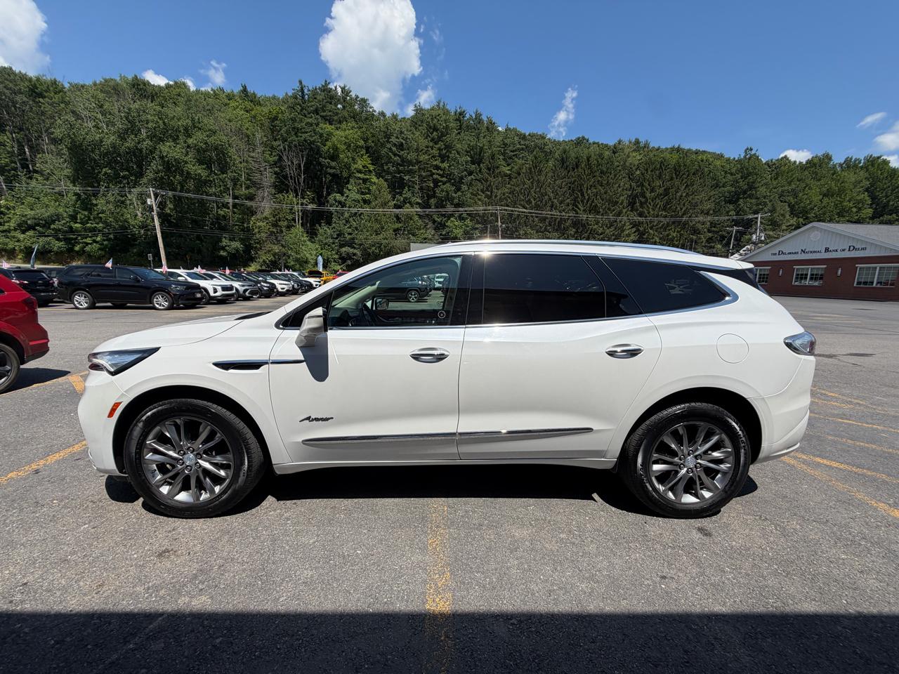 Buick Enclave Avenir AWD 2022