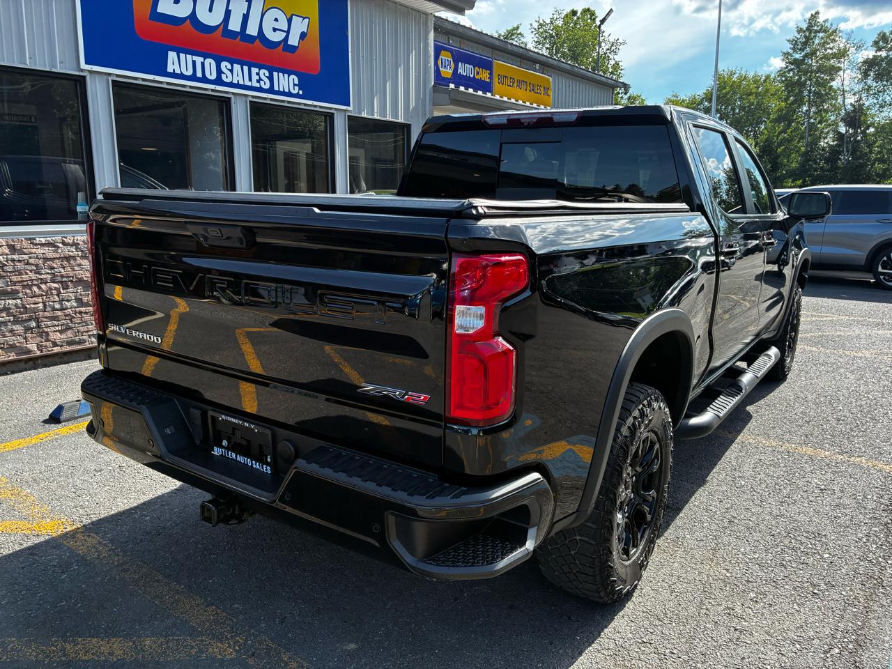 Chevrolet Silverado 1500 ZR2 Crew Cab 4WD 2023