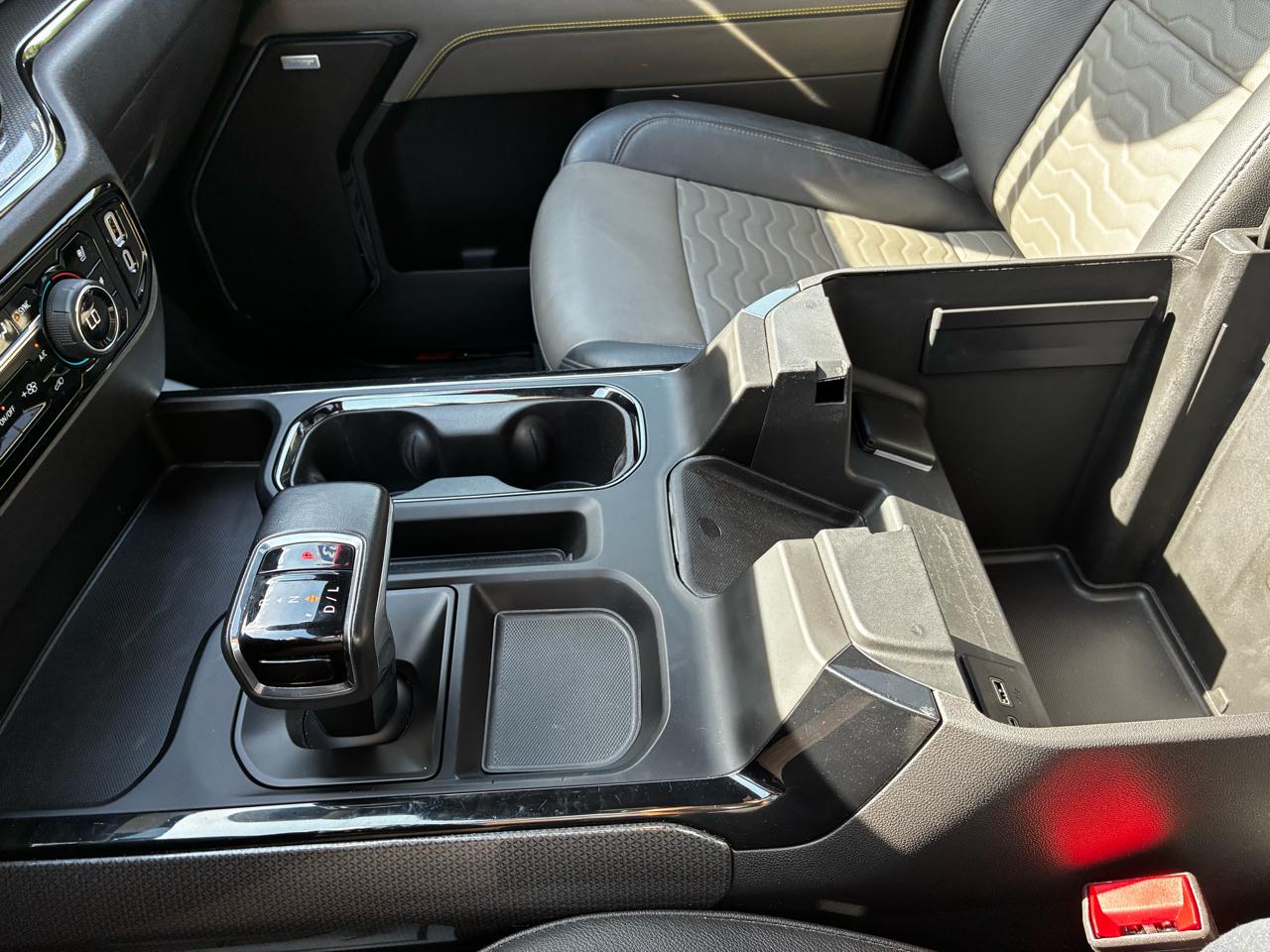 Chevrolet Silverado 1500 ZR2 Crew Cab 4WD 2023