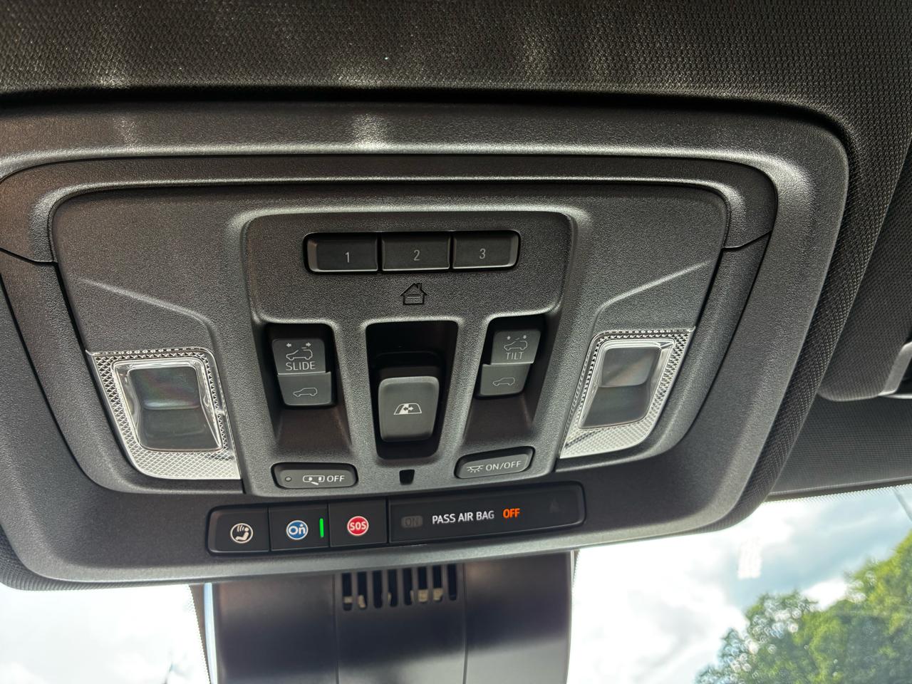 Chevrolet Silverado 1500 ZR2 Crew Cab 4WD 2023