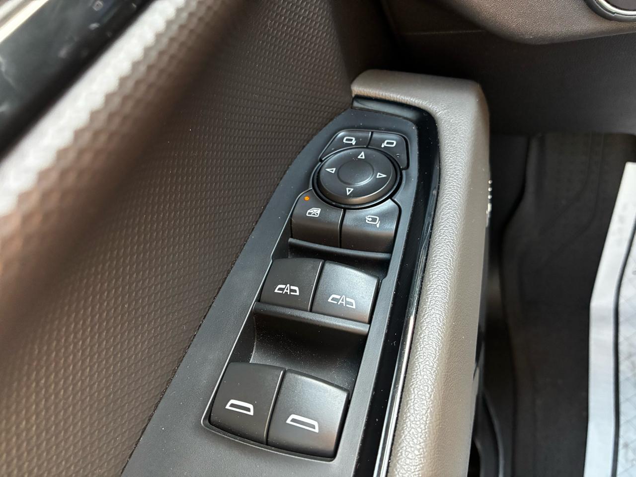 Chevrolet Silverado 1500 ZR2 Crew Cab 4WD 2023