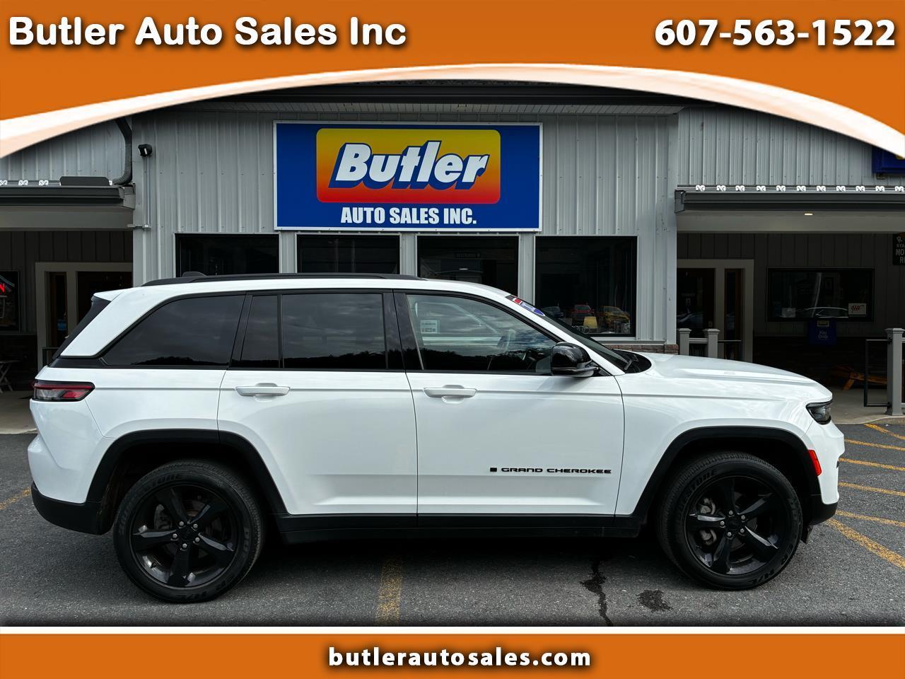 Jeep Grand Cherokee Laredo 4WD 2023