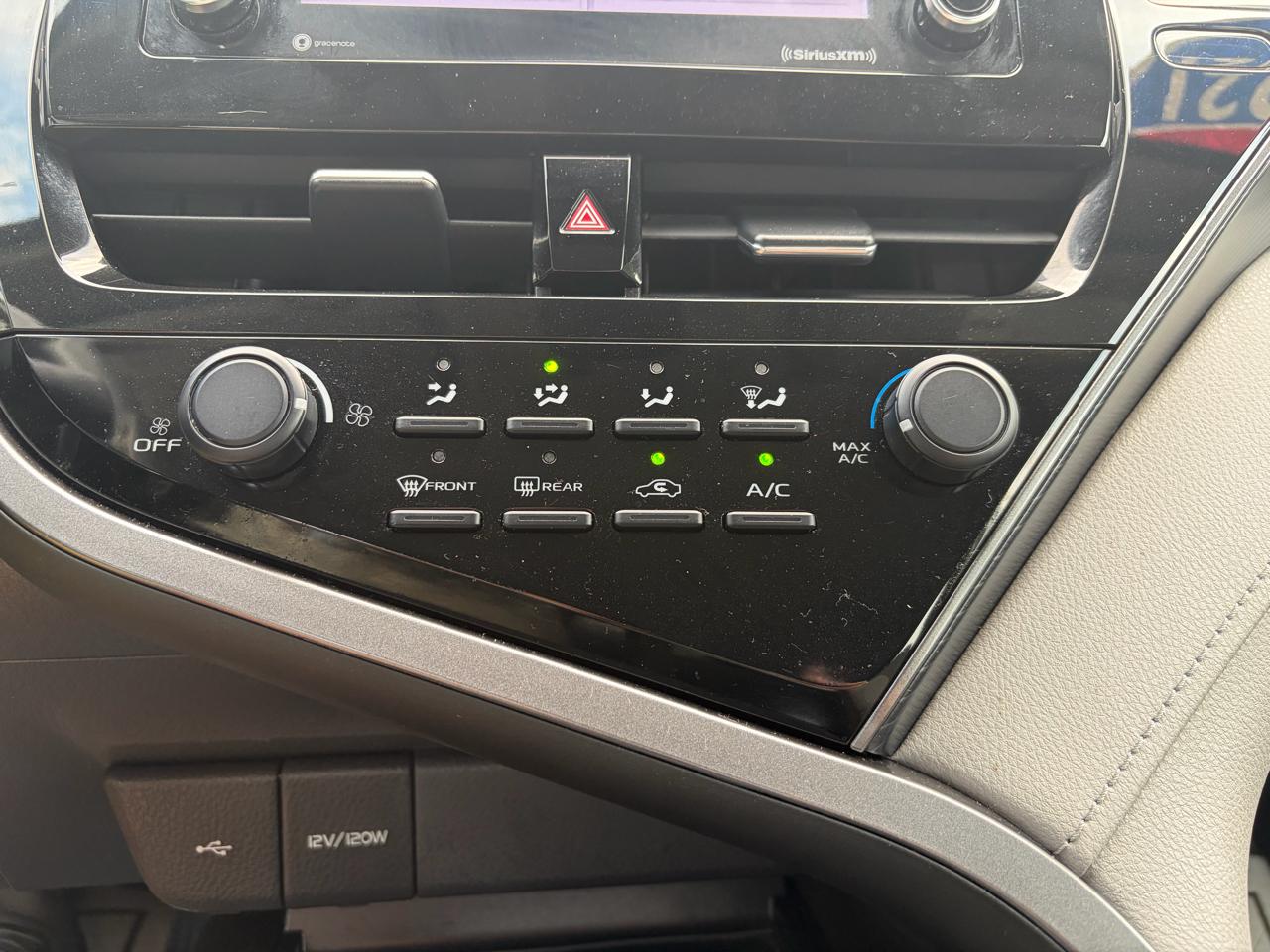 Toyota Camry LE AWD 2021
