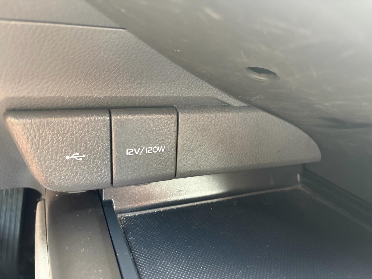Toyota Camry LE AWD 2021