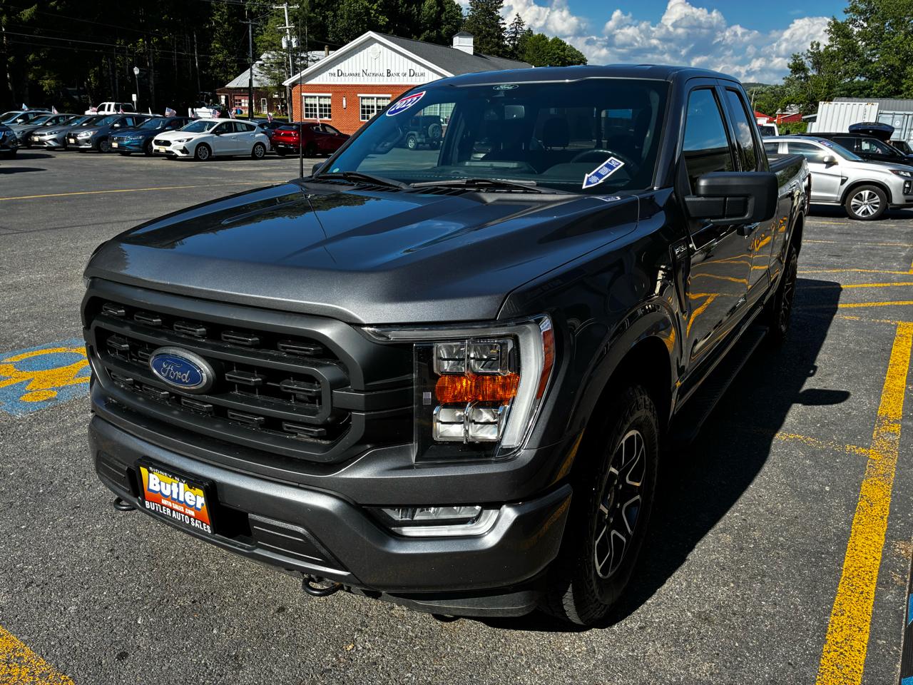 Ford F-150 Lariat SuperCab 6.5-ft. 4WD 2022
