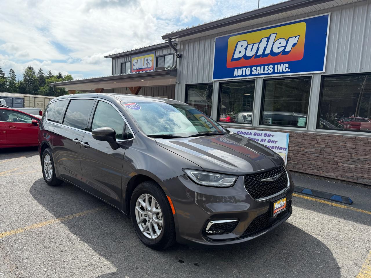 Chrysler Pacifica Touring L 2023