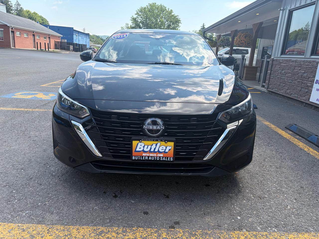 Nissan Sentra SV 2024
