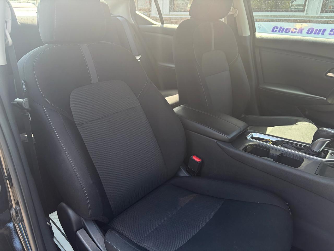Nissan Sentra SV 2024