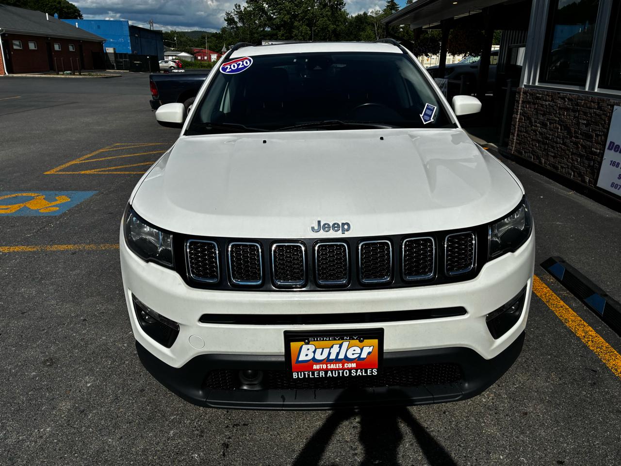 Jeep Compass Latitude w/Sun/Safety Pkg 4x4 2020