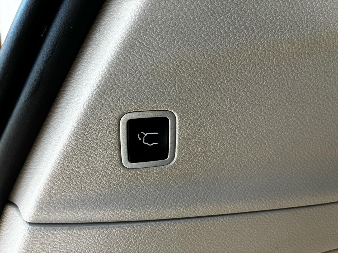 Chrysler Voyager LX 2023