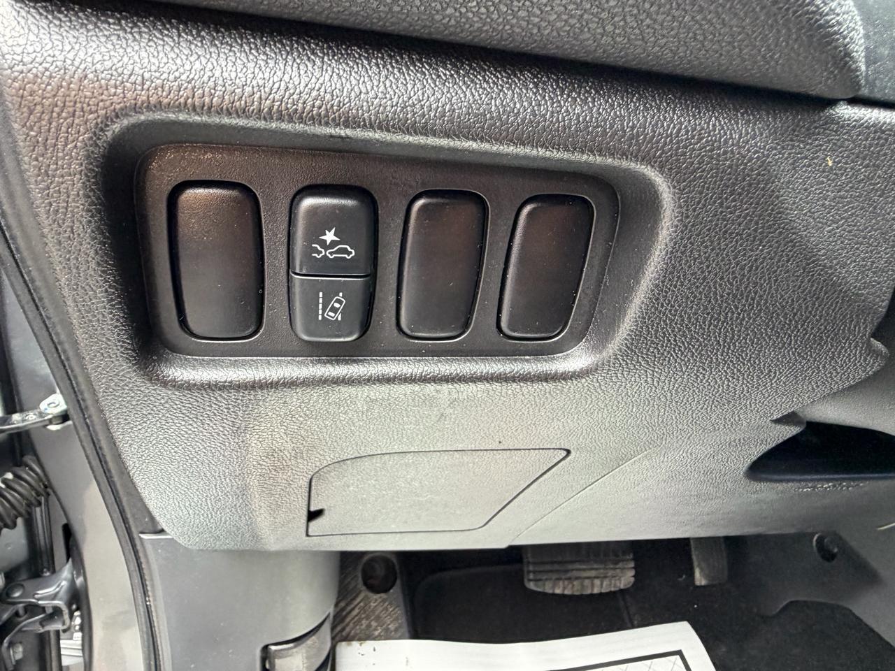 Mitsubishi Outlander Sport 2.0 ES 4WD 2025