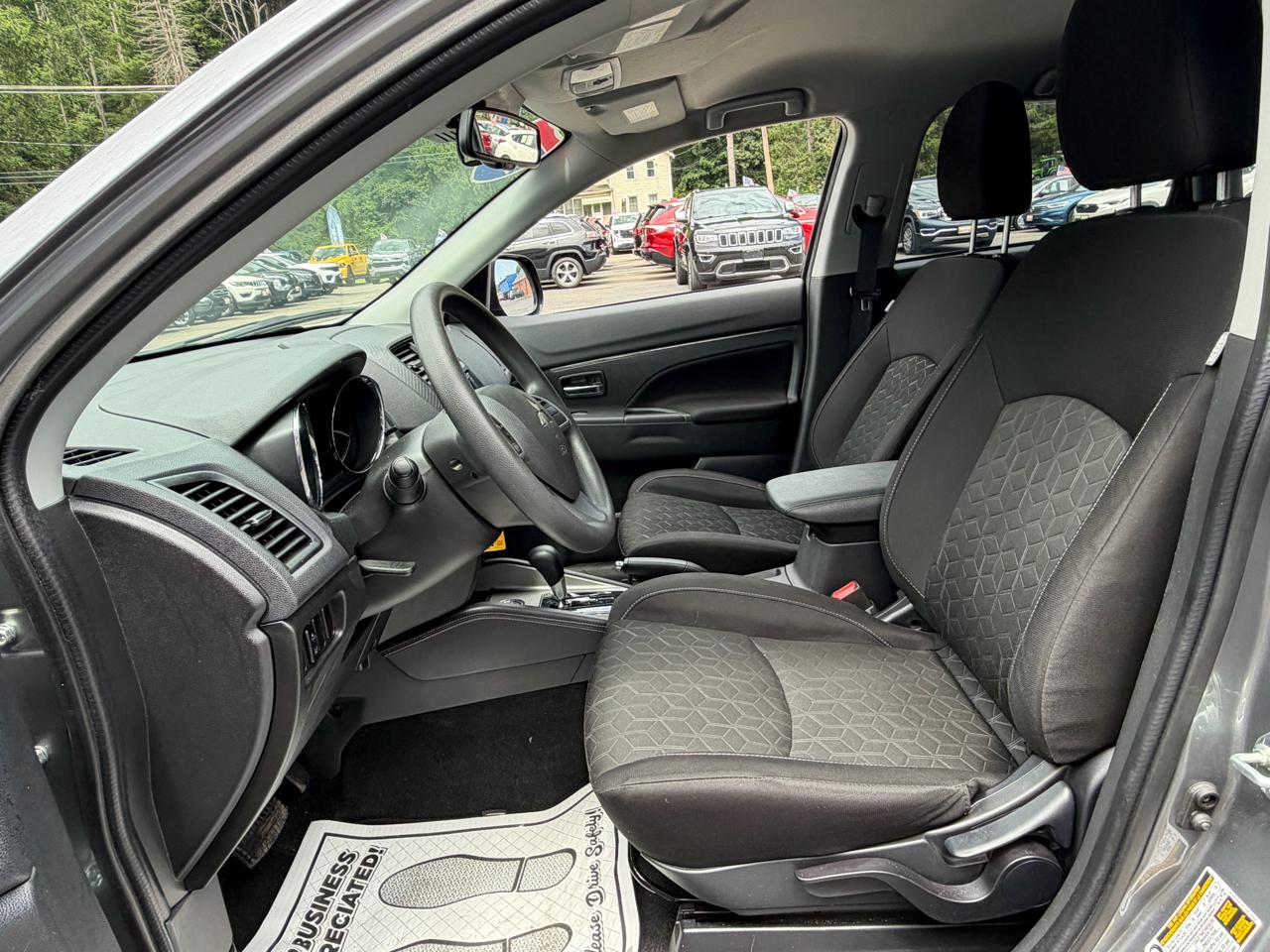 Mitsubishi Outlander Sport 2.0 ES 4WD 2025