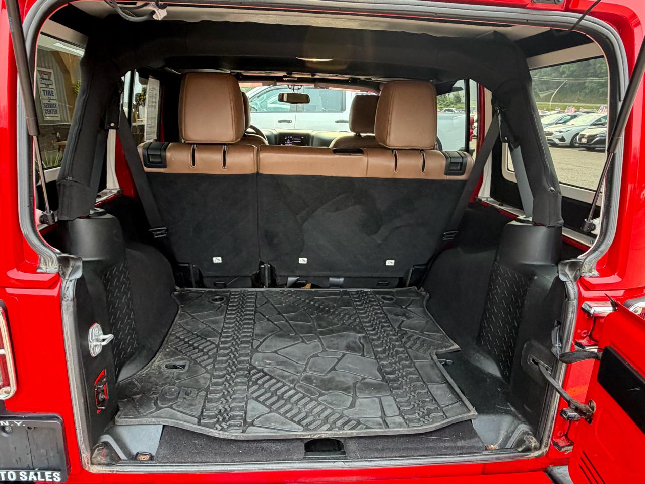 Jeep Wrangler Unlimited Sahara 2018