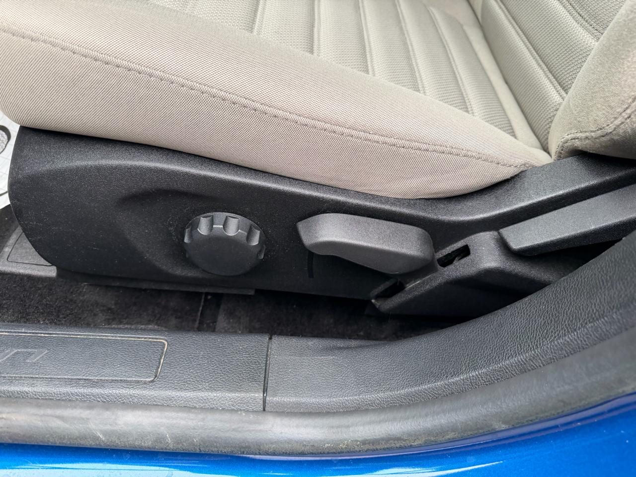 Ford Fusion Hybrid S 2018
