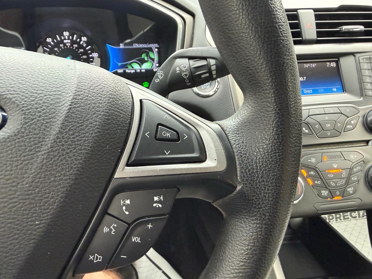 Ford Fusion Hybrid S 2018