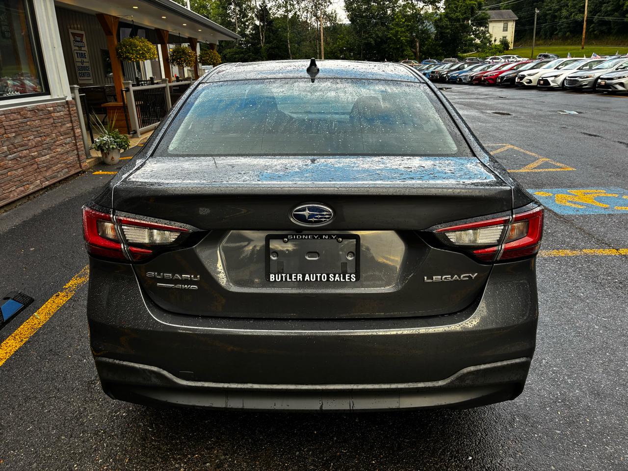 Subaru Legacy Premium 2022
