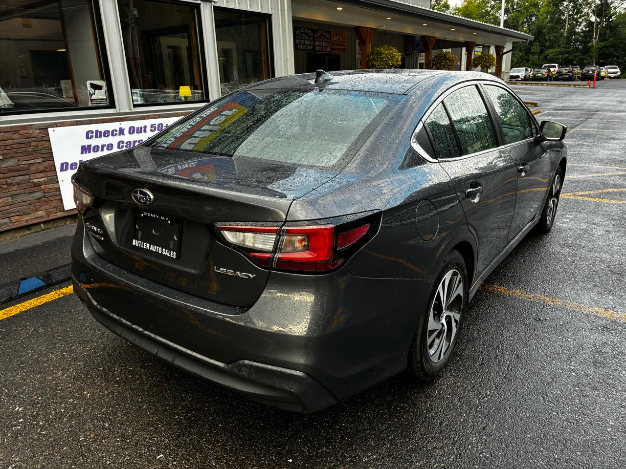 Subaru Legacy Premium 2022