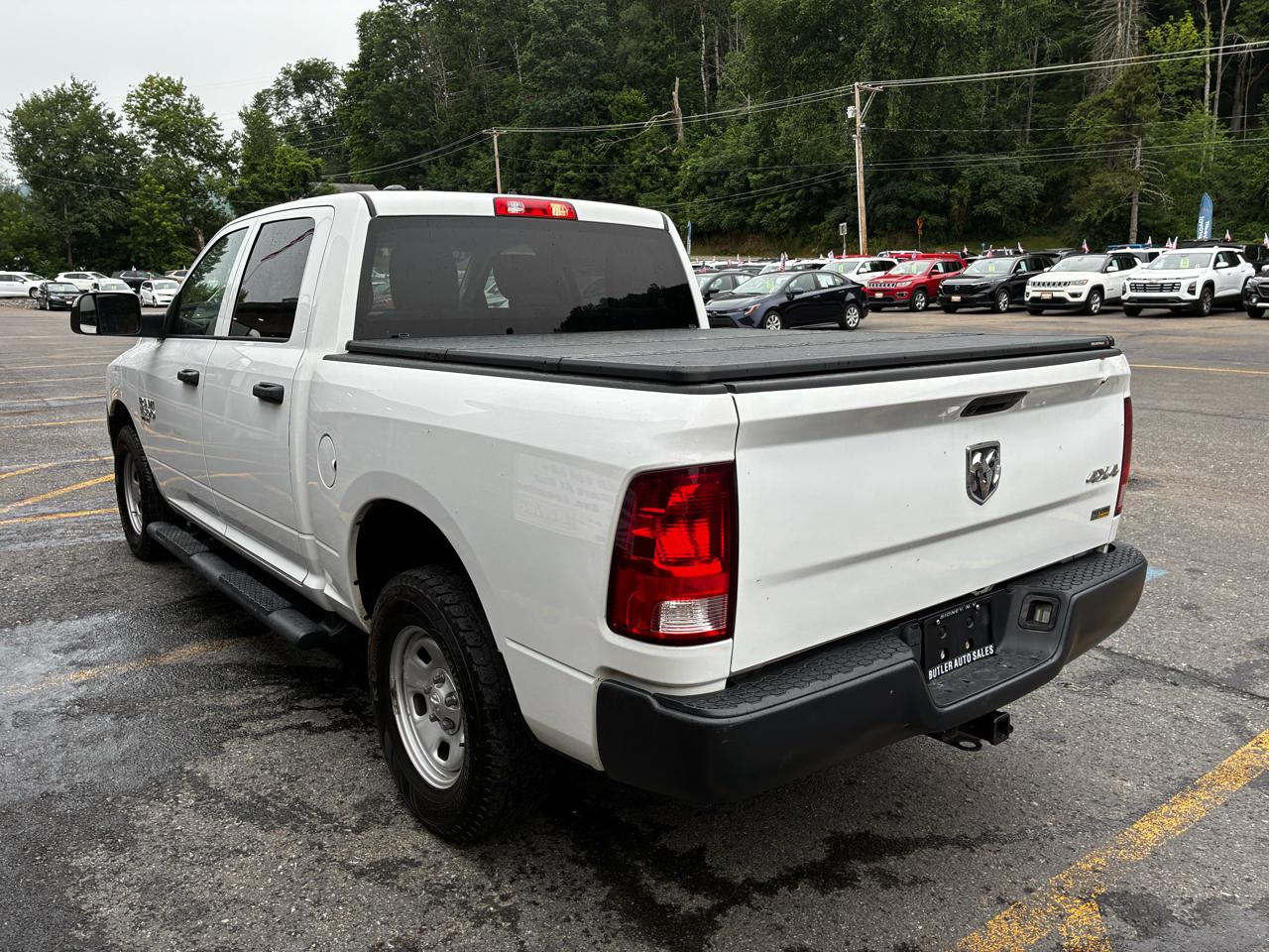 RAM 1500 Classic Tradesman Crew Cab SWB 4WD 2019